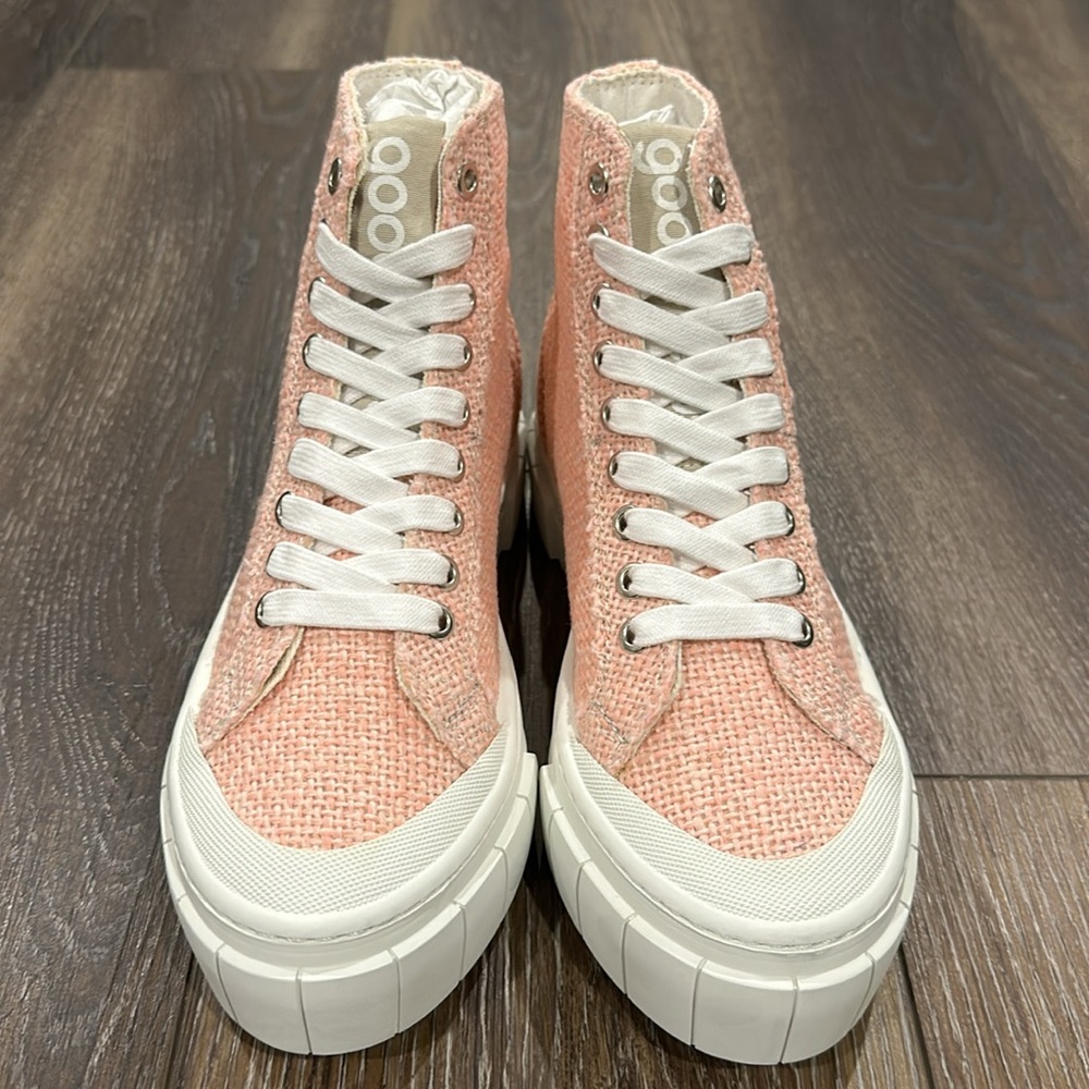 Good News Juice High Top Sneakers Size 7